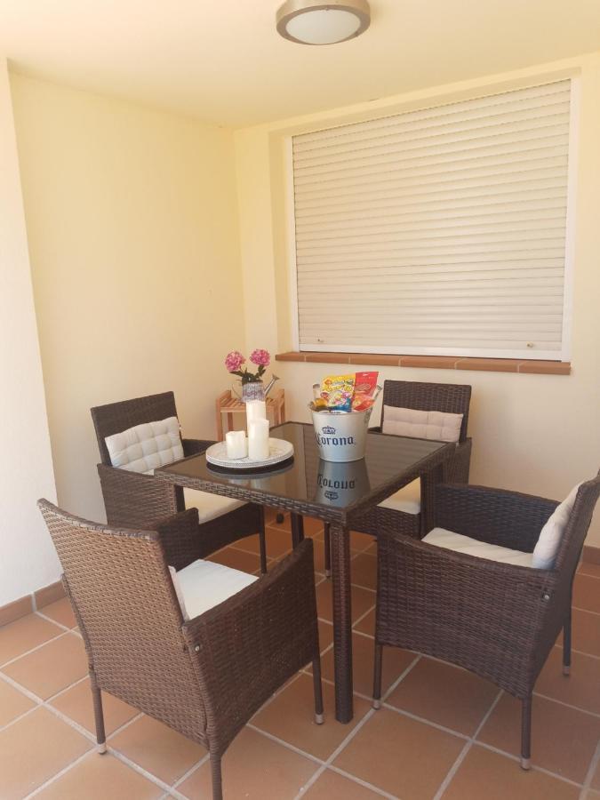 Apartamento Primera Linea De Playa Isla Cristina Urbanizacion Zarati Exterior photo