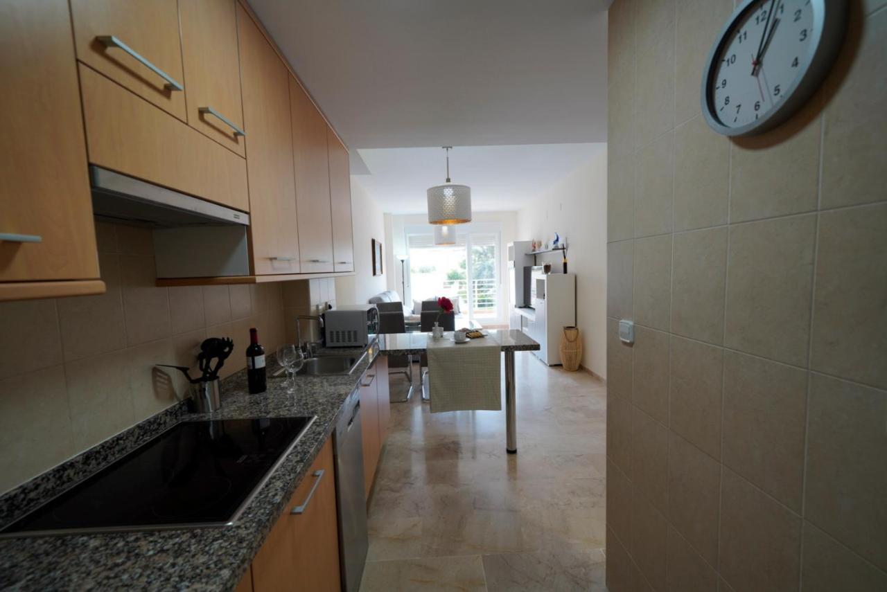 Apartamento Primera Linea De Playa Isla Cristina Urbanizacion Zarati Exterior photo